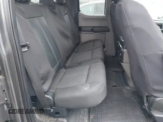 2017 Ford F-150 XL z VIN 1FTFX1EFXHKE03394, wystawiony jako IAAI lot #41471000 z przebiegiem 217 333 mil mil oraz . Historia ofert i sprzedaży dostępna na DreamBid. Obrazek 8.