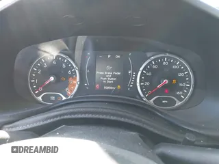 2015 Jeep Renegade Latitude with VIN ZACCJABT2FPC31041, listed as a IAAI auction lot 41626396 with 93,956 mi miles. Bid and sale history available at carsss.com. Image 7.