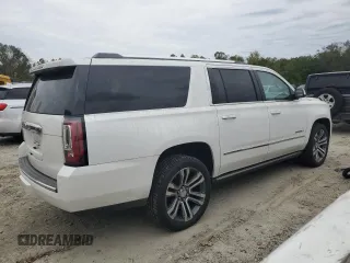 2019 GMC Yukon XL Denali with VIN 1GKS1HKJ1KR203895, listed as a Copart auction lot 74622754 with 51,559 mi miles and Salvage Title. Bid and sale history available at carsss.com. Image 3.