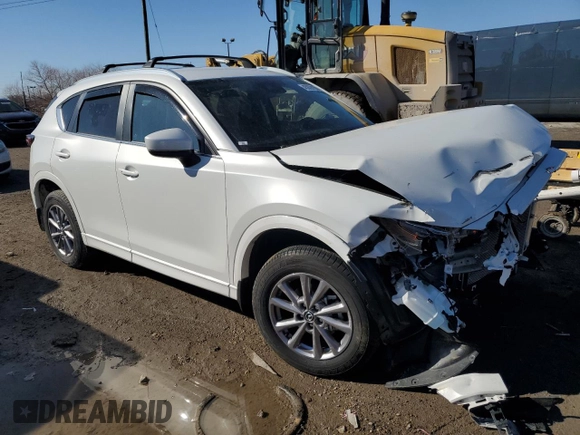 2024 Mazda CX-5 S Select with VIN JM3KFBBM7R0368697, listed as a Copart auction lot 45839155 with 14,749 mi miles and Salvage Title. Bid and sale history available at carsss.com. Image 4.