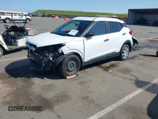 2019 Nissan Kicks S with VIN 3N1CP5CU8KL491396, listed as a IAAI auction lot 41986602 with 101,389 mi miles and . Bid and sale history available at carsss.com. Image 2.