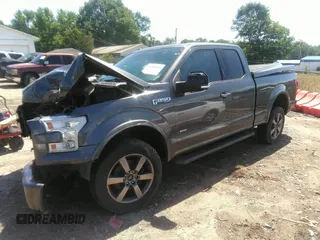 2015 Ford F-150 XLT с VIN 1FTFX1EG9FFA84231, выставлен на аукционе IAAI как лот 42308454 с пробегом 88 302 миль миль и . История ставок и продаж доступна на DreamBid. Изображение 17.