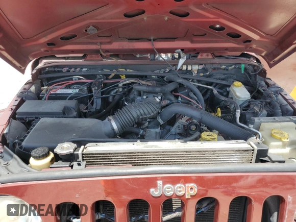 2007 Jeep Wrangler Unlimited Sahara with VIN 1J4GA591X7L118192, listed as a Copart auction lot 62357885 with 261,019 mi miles and Clean title. Bid and sale history available at DreamBid. Image 11.