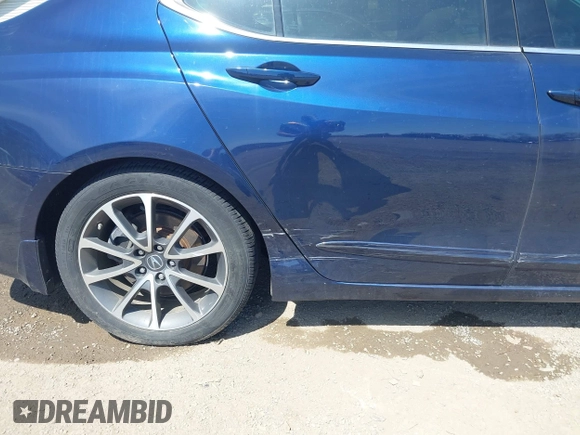 2015 Acura TLX V6 Advance with VIN 19UUB3F75FA002753, listed as a IAAI auction lot 42021250 with 135,225 mi miles. Bid and sale history available at carsss.com. Image 19.