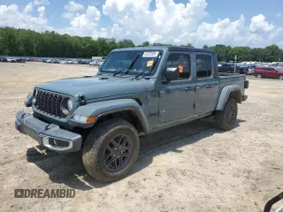 2024 Jeep Gladiator Sport z VIN 1C6JJTAG2RL118200, wystawiony jako Copart lot #62333305 z przebiegiem Nie podano mil oraz Szkoda całkowita • Salvage title. Historia ofert i sprzedaży dostępna na DreamBid. Obrazek 1.