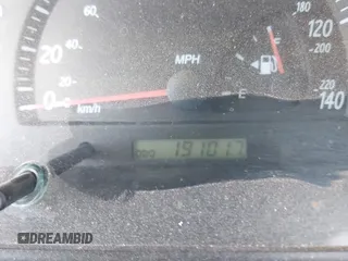 2004 Toyota Camry LE with VIN 4T1BF30K24U569209, listed as a IAAI auction lot 41988665 with 191,017 mi miles. Bid and sale history available at carsss.com. Image 7.