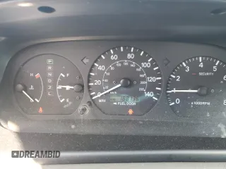 2001 Toyota Camry CE with VIN JT2BG22K610579827, listed as a Copart auction lot 41537605 with 188,136 mi miles and Salvage Title. Bid and sale history available at DreamBid. Image 9.