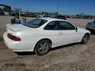 1998 Lexus SC 300 z VIN JT8CD32Z5W1004027, wystawiony jako Copart lot #48164775 z przebiegiem 132 030 mil mil oraz Szkody całkowita. Historia ofert i sprzedaży dostępna na DreamBid. Obrazek 3.