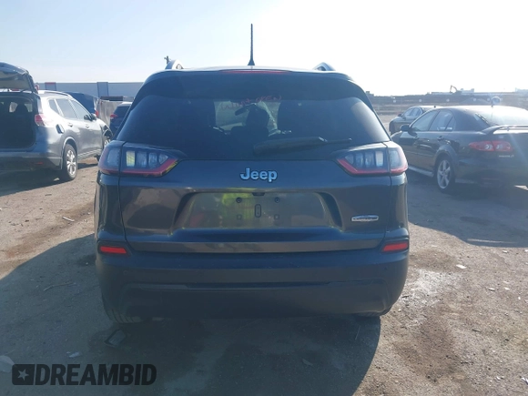 2020 Jeep Cherokee Latitude Plus with VIN 1C4PJLLB1LD623909, listed as a IAAI auction lot 41233277 with 134,889 mi miles. Bid and sale history available at carsss.com. Image 15.
