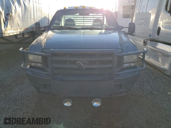 2002 Ford F-350 with VIN 1FDWF36F62EB93875, listed as a Copart auction lot 86976314 with 150,681 mi miles and Salvage title. Bid and sale history available at DreamBid. Image 5.