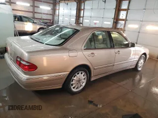 2000 Mercedes-Benz E-Class with VIN WDBJF65J8YB148175, listed as a Copart auction lot 78756544 with 79,192 mi miles and Salvage Title. Bid and sale history available at carsss.com. Image 3.