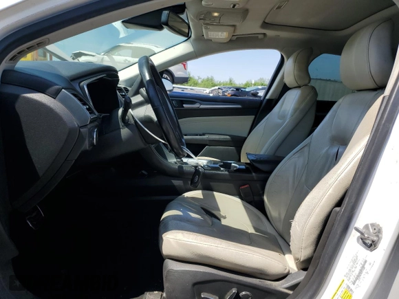 2016 Ford Fusion Titanium Hybrid with VIN 3FA6P0RU9GR145680, listed as a Copart auction lot 52532925 with 238,019 mi miles and Salvage title. Bid and sale history available at DreamBid. Image 7.