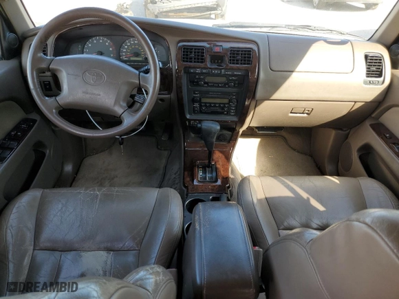 2002 Toyota 4Runner Limited with VIN JT3GN87R729001135, listed as a Copart auction lot 48630925 with 185,915 mi miles and Clean Title. Bid and sale history available at carsss.com. Image 8.