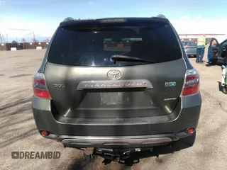 2008 Toyota Highlander Limited z VIN JTEEW44A382021418, wystawiony jako IAAI lot #41939960 z przebiegiem 408 806 mil mil oraz . Historia ofert i sprzedaży dostępna na DreamBid. Obrazek 16.