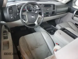 2007 Chevrolet Silverado 1500 LT w/2LT with VIN 2GCEC19J371696379, listed as a Copart auction lot 52179975 with 248,235 mi miles and Clean Title. Bid and sale history available at carsss.com. Image 8.