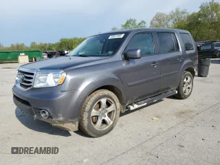 2015 Honda Pilot EX-L z VIN 5FNYF4H51FB063949, wystawiony jako Copart lot #55051995 z przebiegiem 215 927 mil mil oraz Czysty tytuł • Clean title. Historia ofert i sprzedaży dostępna na DreamBid. Obrazek 1.