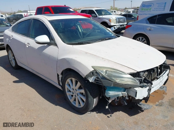 2011 Mazda Mazda6 i Touring with VIN 1YVHZ8CH7B5M02526, listed as a IAAI auction lot 42084246 with 143,509 mi miles. Bid and sale history available at carsss.com. Image 1.