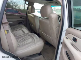 2002 Chevrolet Tahoe LS with VIN 1GNEC13Z82R182629, listed as a IAAI auction lot 41470283 with 248,481 mi miles. Bid and sale history available at carsss.com. Image 8.