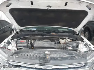 2019 Chevrolet Silverado 1500 LT with VIN 1GCPWCED3KZ215896, listed as a IAAI auction lot 41330797 with 117,972 mi miles. Bid and sale history available at carsss.com. Image 10.
