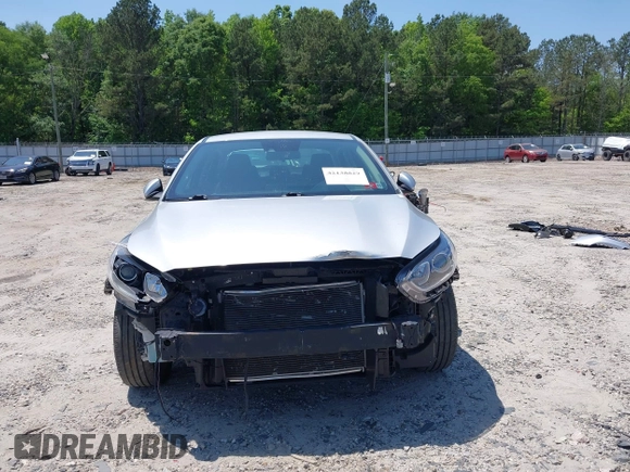2019 Kia Forte LXS z VIN 3KPF24AD8KE024487, wystawiony jako IAAI lot #42138829 z przebiegiem 110 899 mil mil oraz . Historia ofert i sprzedaży dostępna na DreamBid. Obrazek 6.