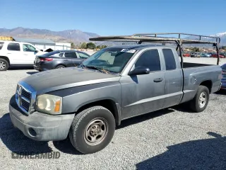 2007 Dodge Dakota ST with VIN 1D7HE22K57S214940, listed as a Copart auction lot 46493955 with 188,453 mi miles and Clean Title. Bid and sale history available at carsss.com. Image 1.