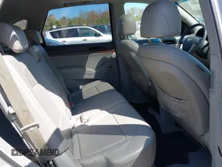 2007 Hyundai Veracruz GLS with VIN KM8NU73C17U005750, listed as a IAAI auction lot 42100304 with 227,101 mi miles and . Bid and sale history available at DreamBid. Image 8.