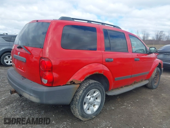 2005 Dodge Durango SXT z VIN 1D4HB38N15F584771, wystawiony jako IAAI lot #41922218 z przebiegiem 143 933 mil mil oraz . Historia ofert i sprzedaży dostępna na DreamBid. Obrazek 4.