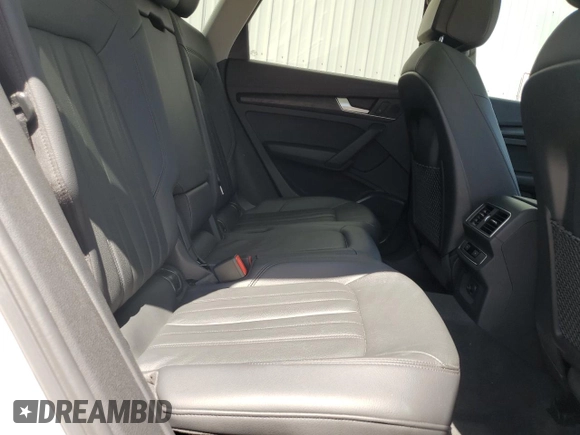 2018 Audi Q5 Premium with VIN WA1ANAFY2J2227182, listed as a Copart auction lot 60544075 with 33,851 mi miles and Salvage title. Bid and sale history available at DreamBid. Image 11.