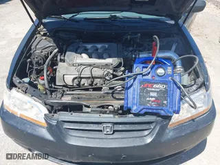1999 Honda Accord Cpe EX with VIN 1HGCG2250XA012085, listed as a IAAI auction lot 42107661 with 266,736 mi miles. Bid and sale history available at carsss.com. Image 10.