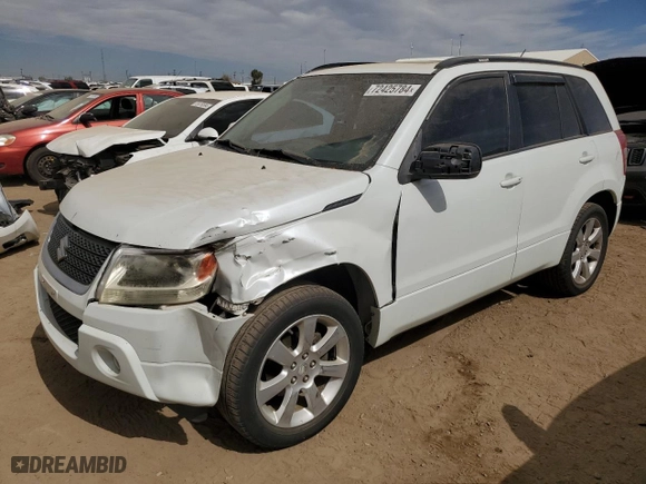 2011 Suzuki Grand Vitara Limited with VIN JS3TD0D73B4100213, listed as a Copart auction lot 72425784 with 173,725 mi miles and Salvage Title. Bid and sale history available at carsss.com. Image 1.