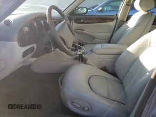 2000 Jaguar XJ Vanden Plas with VIN SAJDA24C7YLF17289, listed as a Copart auction lot 81923924 with 42,689 mi miles and Clean title. Bid and sale history available at DreamBid. Image 7.