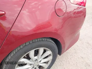 2015 Kia Optima EX z VIN 5XXGN4A70FG388809, wystawiony jako IAAI lot #39445702 z przebiegiem 117 001 mil mil oraz . Historia ofert i sprzedaży dostępna na DreamBid. Obrazek 14.