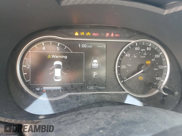 2020 Nissan Versa SR z VIN 3N1CN8FVXLL835663, wystawiony jako Copart lot #54312375 z przebiegiem 124 171 mil mil oraz Szkoda całkowita • Salvage title. Historia ofert i sprzedaży dostępna na DreamBid. Obrazek 9.