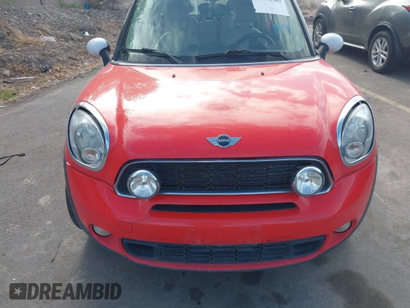 2012 MINI Countryman S with VIN WMWZC5C54CWM13041, listed as a IAAI auction lot 42244303 with 139,733 mi miles and . Bid and sale history available at DreamBid. Image 12.