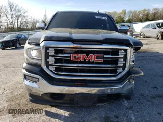 2017 GMC Sierra 1500 SLT z VIN 3GTU2NEJ5HG179959, wystawiony jako Copart lot #53808445 z przebiegiem 131 362 mil mil oraz Czysty tytuł • Clean title. Historia ofert i sprzedaży dostępna na DreamBid. Obrazek 5.