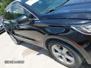 2017 Lincoln MKC Premiere with VIN 5LMCJ1C96HUL03694, listed as a IAAI auction lot 42755891 with 75,686 mi miles and . Bid and sale history available at DreamBid. Image 13.