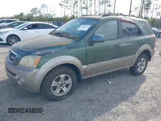 2004 Kia Sorento LX z VIN KNDJD733445208673, wystawiony jako IAAI lot #41789934 z przebiegiem 188 898 mil mil oraz . Historia ofert i sprzedaży dostępna na DreamBid. Obrazek 2.