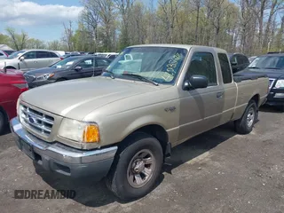 2001 Ford Ranger XL with VIN 1FTYR14V01TA96524, listed as a IAAI auction lot 42035428 with 276,596 mi miles. Bid and sale history available at carsss.com. Image 2.