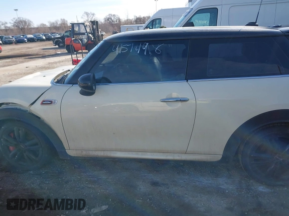 2017 MINI Hardtop John Cooper Works with VIN WMWXM9C51HT997256, listed as a IAAI auction lot 41514918 with 95,850 mi miles and . Bid and sale history available at DreamBid. Image 14.