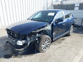 2025 Mazda CX-5 2.5 S Preferred Package with VIN JM3KFBCL0S0592986, listed as a IAAI auction lot 41721362 with 972 mi miles. Bid and sale history available at carsss.com. Image 18.