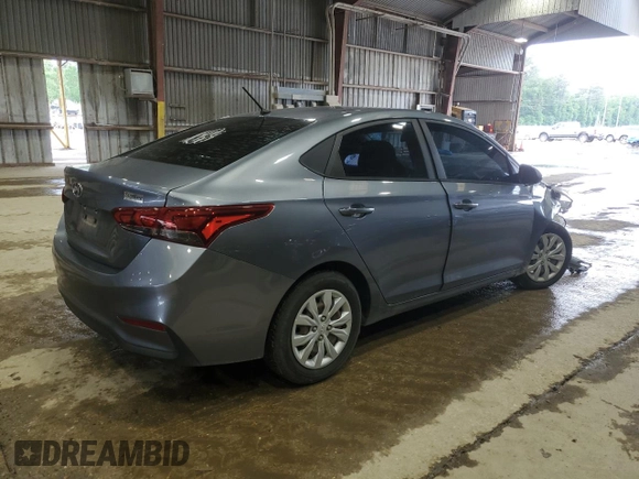 2020 Hyundai Accent SE with VIN 3KPC24A61LE098596, listed as a Copart auction lot 54444575 with 56,809 mi miles and Clean Title. Bid and sale history available at carsss.com. Image 3.