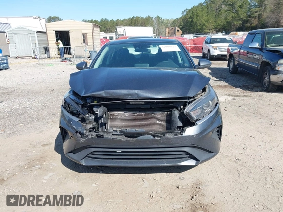 2022 Kia Forte LXS with VIN 3KPF24AD0NE499281, listed as a IAAI auction lot 41905913 with 69,999 mi miles. Bid and sale history available at carsss.com. Image 12.