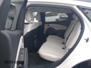 2022 Ford Mustang Mach-E Premium z VIN 3FMTK3RM6NMA42672, wystawiony jako IAAI lot #42432786 z przebiegiem 38 811 mil mil oraz . Historia ofert i sprzedaży dostępna na DreamBid. Obrazek 8.