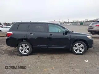 2010 Toyota Highlander Limited with VIN 5TDDK3EH7AS016092, listed as a IAAI auction lot 41498551 with 126,089 mi miles and . Bid and sale history available at DreamBid. Image 12.