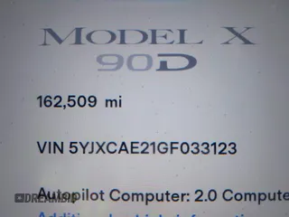 2016 Tesla Model X 70D with VIN 5YJXCAE21GF033123, listed as a IAAI auction lot 39813497 with 162,509 mi miles and . Bid and sale history available at DreamBid. Image 7.