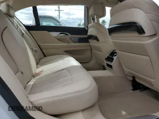 2020 BMW 7 Series 750i xDrive with VIN WBA7U2C05LGJ59504, listed as a Copart auction lot 42771535 with 20,496 mi miles and Salvage Title. Bid and sale history available at carsss.com. Image 10.