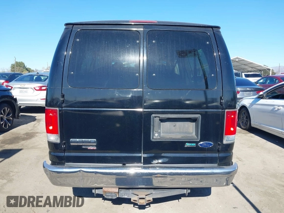 2014 Ford Econoline Passenger XL z VIN 1FBSS3BL5EDA77348, wystawiony jako IAAI lot #41317934 z przebiegiem 251 863 mil mil oraz . Historia ofert i sprzedaży dostępna na DreamBid. Obrazek 15.