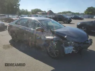 2017 Toyota Camry XLE with VIN 4T1BF1FK9HU694063, listed as a Copart auction lot 56740334 with 136,478 mi miles and Salvage Title. Bid and sale history available at DreamBid. Image 4.