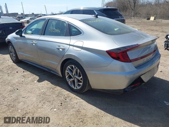 2020 Hyundai Sonata SEL z VIN 5NPEF4JA2LH060078, wystawiony jako IAAI lot #41830034 z przebiegiem 28 611 mil mil oraz . Historia ofert i sprzedaży dostępna na DreamBid. Obrazek 3.