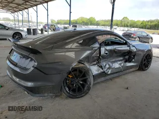 2015 Ford Mustang GT z VIN 1FA6P8CF0F5300563, wystawiony jako Copart lot #51915865 z przebiegiem 123 168 mil mil oraz Szkoda całkowita • Salvage title. Historia ofert i sprzedaży dostępna na DreamBid. Obrazek 3.